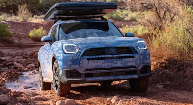  Mini, ultimi test impegnativi nelle Montagne Rocciose per l'inedita Countryman Edition dedicata all'off-road 
