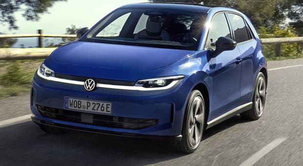  ID. Polo, la piccola elettrica firmata Volkswagen. Ha tre potenze (116 cv, 135 cv, 211 cv), due batterie e un?autonomia fino a 454 km 