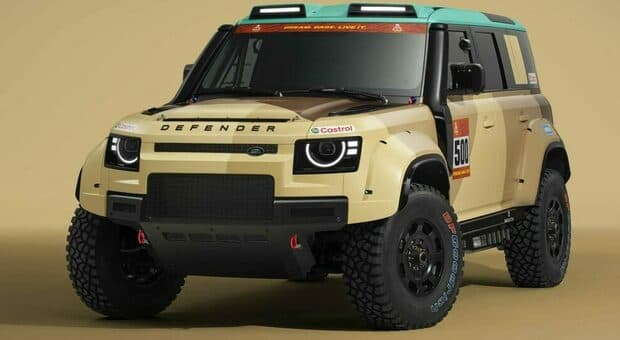  Land Rover Defender Dakar: la regina del deserto sbarca su strada con 626 cv. Svelata alla Monterey Car Week 