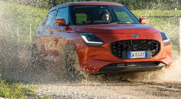  Suzuki AllGrip, la libertà di viaggiare non conosce stagioni. Tecnologia 4x4 che amplia i confini dell'avventura 