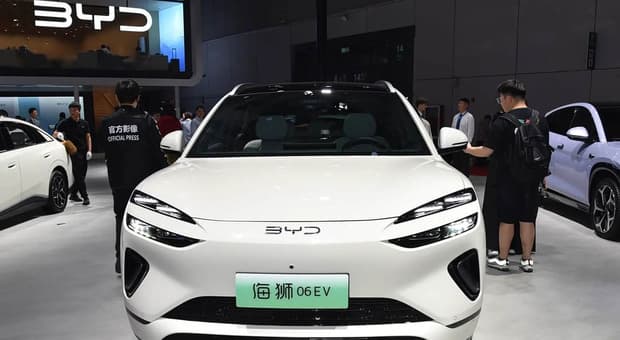  Auto elettriche, vendute 11,8 mln di Bev a livello globale tra gennaio-luglio (+6,3%). Byd resta leader 