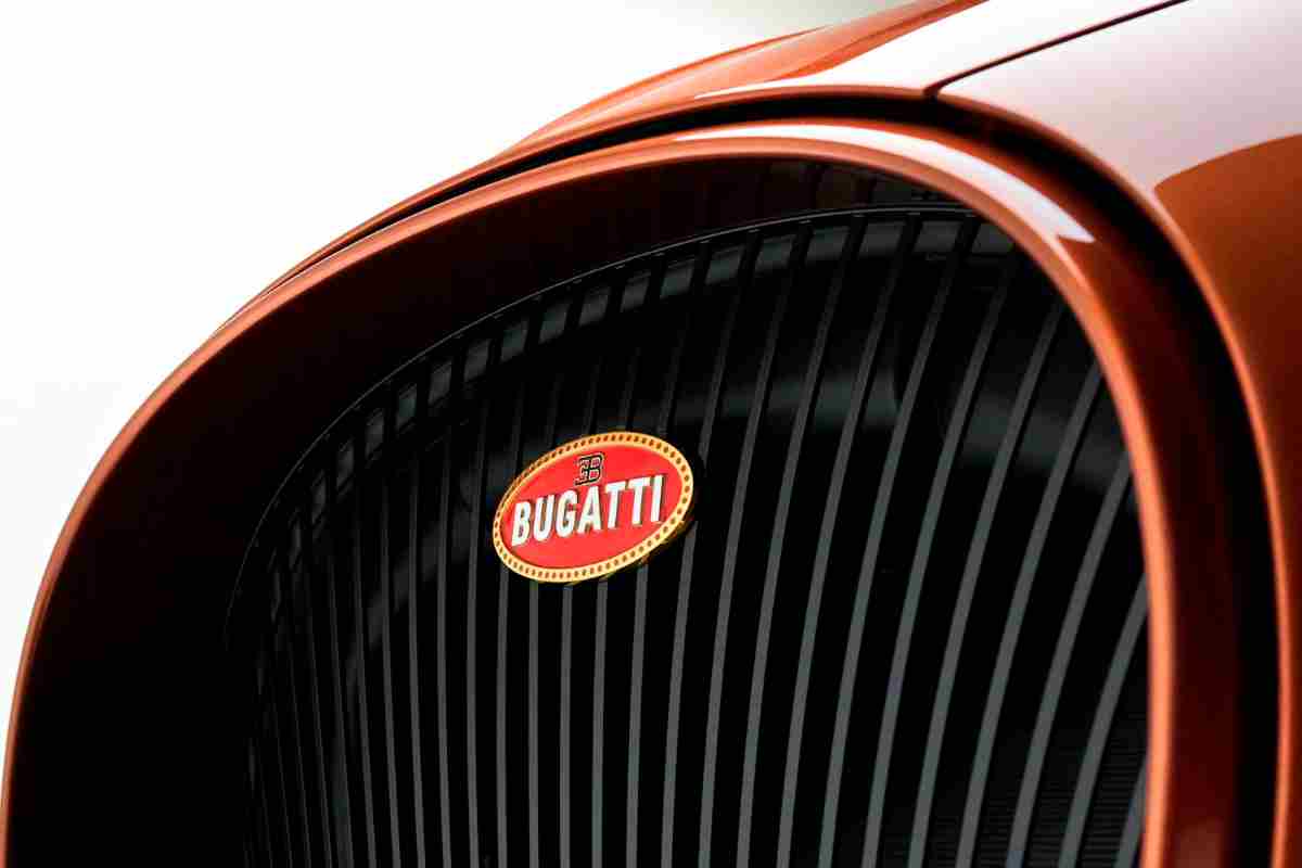 7000 euro per la Bugatti migliore di tutte: altro che Ferrari, è un’auto unica