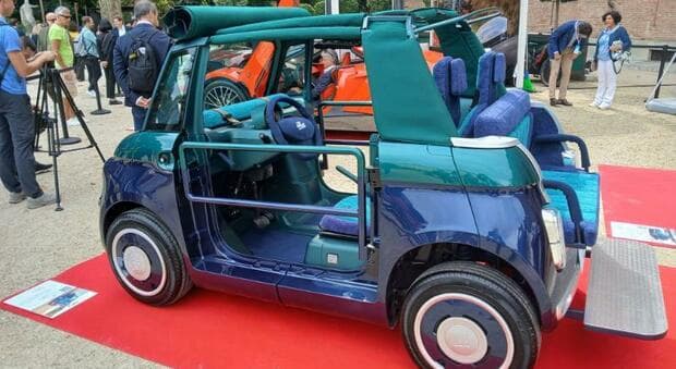  Salone di Torino, la creatività di Lapo Elkann e Fabrizio Giugiaro reinterpreta due Fiat Topolino 