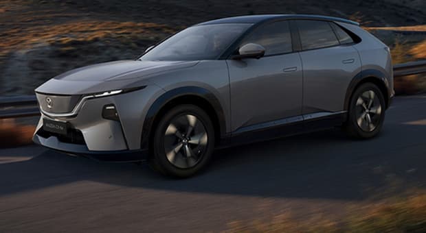  Mazda CX-6e porta la filosofia ?Kodo? in una nuova dimensione attraverso un design essenziale e dinamico 