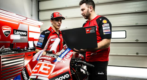  Lenovo e Ducati Corse, l'alleanza digitale che domina la MotoGP 