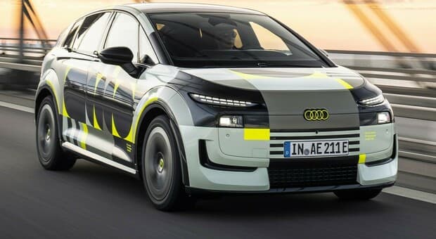  Audi, ritorna la A2 e diventa E-tron: ora come allora vince l?avanguardia. Molto ampia la scelta di power unit e di batterie 