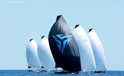 Porto Cervo, finale incandescente nel Mondiale TP52: Alpha+ resiste, ma il titolo è ancora apertissimo