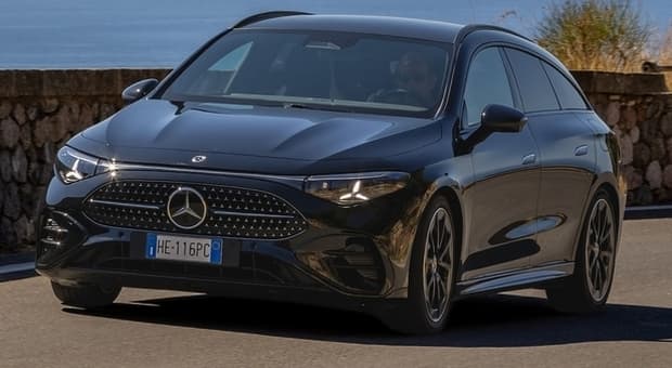  Mercedes CLA Shooting Brake Hybrid: la familiare sportiva della Stella che sfida i Suv 