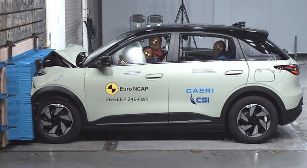  Euro Ncap, tre cinesi (Geely E2, Leapmotor B05 e Aion UT) conquistano 5 stelle per la sicurezza. Bene la Cupra Raval 