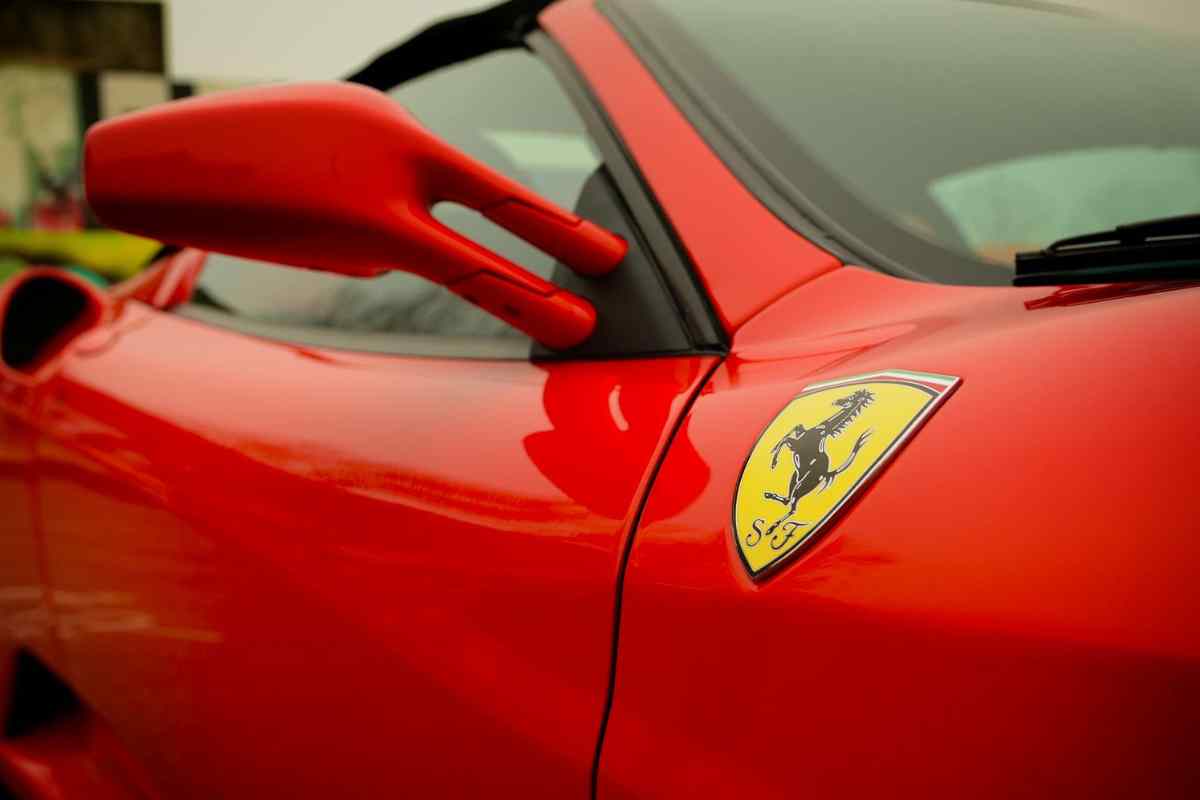 Ferrari, arriva il modello dall’energia infinita: rivoluzionerà il settore