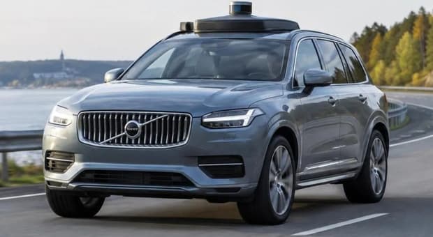  Volvo e Nvidia rafforzano collaborazione per la guida autonoma. Nuova tecnologia sui prossimi modelli 