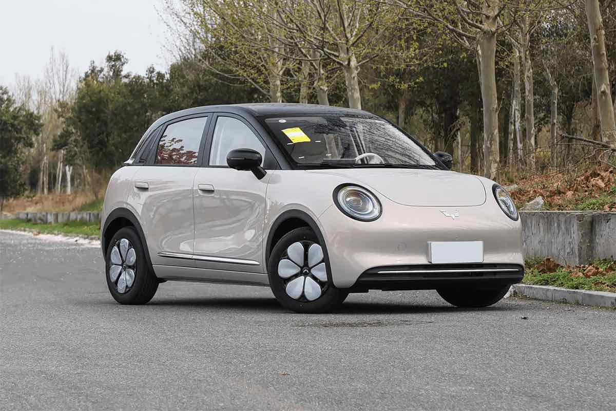 In Cina hanno creato la citycar da 8000 euro: 30 mila ordini in meno di un mese