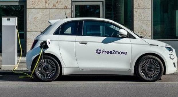  Stellantis cede il car sharing di Free2Move alla private equity Mutares per concentrarsi sul core business 