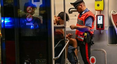 Ampia operazione contro le baby gang: 539 arresti e sequestri di armi, droga e contanti in 44 province