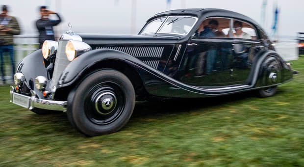  Mercedes Classic, a Pebble Beach festeggia i 140 anni di storia con la sfilata dei modelli più iconici 