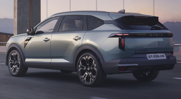  Dacia, arriva l'originale Striker, crossover con spazio da station wagon e linee da berlina 