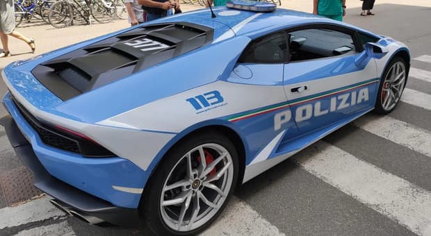  Lamborghini, al Salone Auto di Torino la Huracán della Polizia. Nella kermesse info su educazione e sicurezza stradale 