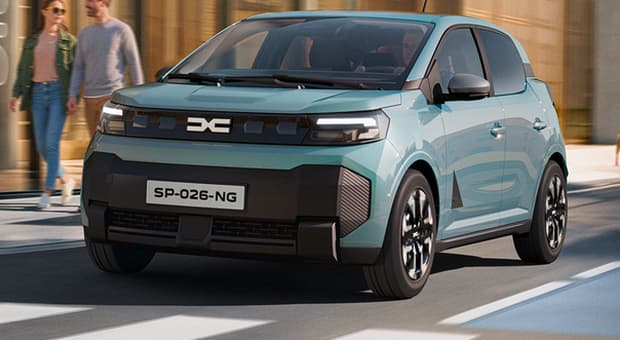  Dacia Spring cambia formula: più spazio, 80 cavalli e ricarica rapida in 28 minuti 