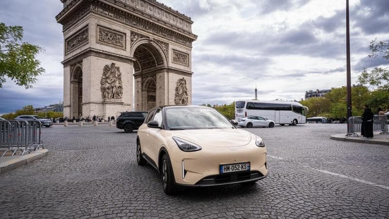 Geely da Parigi lancia l’offensiva europea con E2 e Monjaro EM-i, mentre Zeekr presenta la 9X