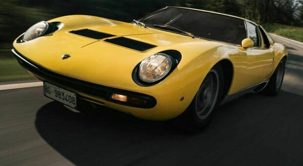 Lamborghini celebra i 55 anni della Miura SV. Presentata nel 1971 è la capostipite delle ?Super Veloce? 
