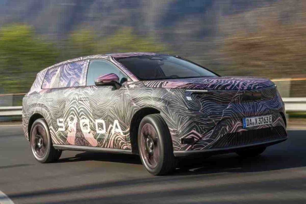 Skoda Peaq, la nuova ammiraglia 7 posti che promette autonomia e comfort