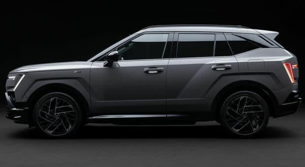  Hyundai Tucson: design inedito e motori ibridi fino a 292 Cv, a Parigi debutta anche la N Line 