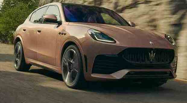  Maserati è multienergia, al centro svetta Nettuno. Rinnovata la gamma: oltre alle varianti ?full electric?, monta il capolavoro V6 