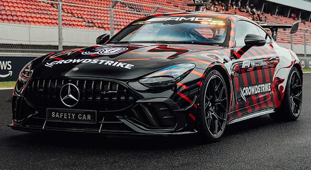  Mercedes-AMG GT 63 Pro 4Matic+ è la nuova safety car della F1. Celebra i 30 anni della collaborazione tra Mercedes ed il Circus 