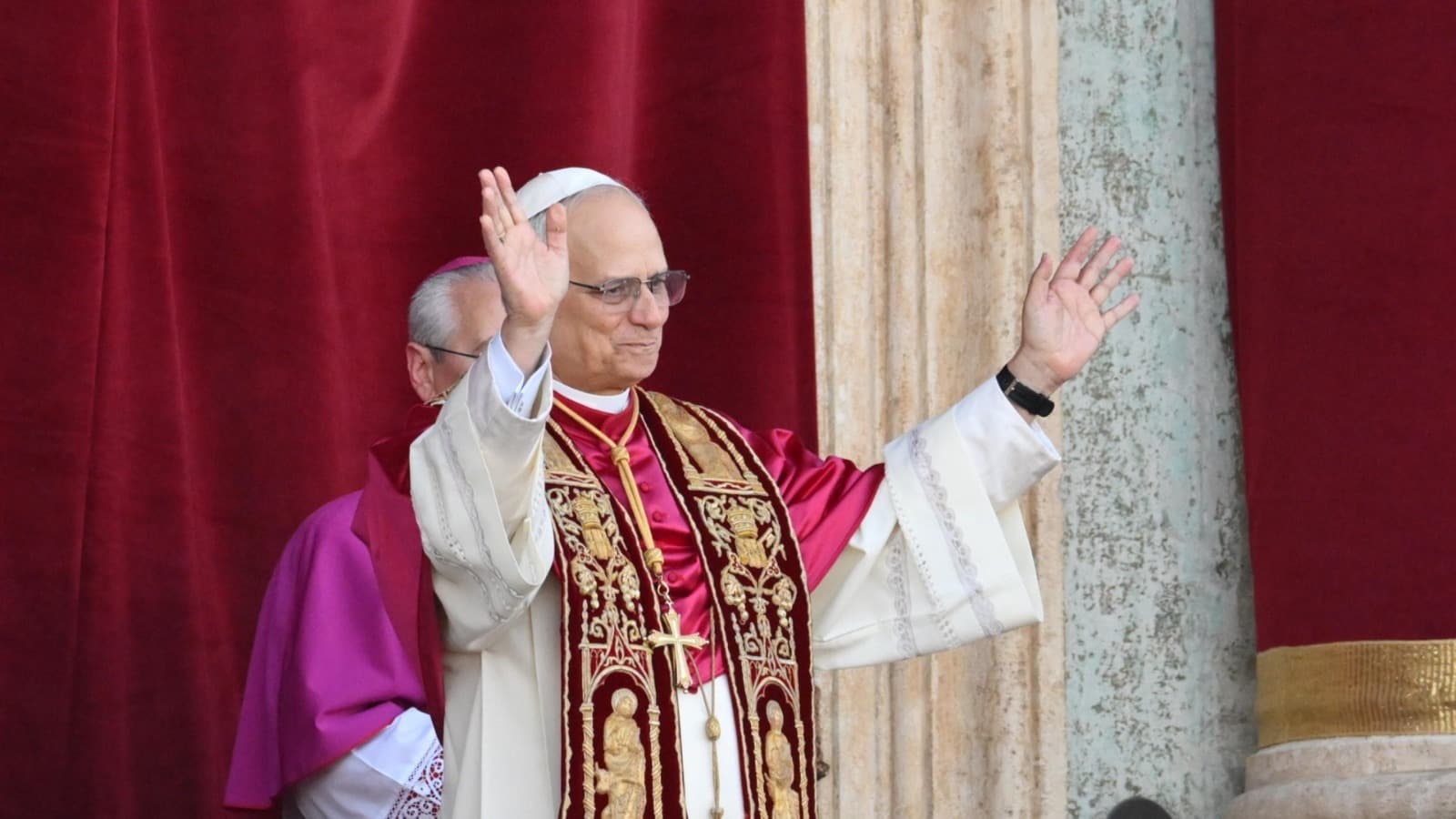 Papa Leone ripristina gli stipendi dei cardinali e annulla le misure di austerità di Francesco